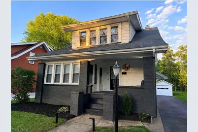 729 4th Street NW, New Philadelphia, OH 44663 - Photo 1