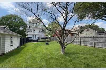 729 4th Street NW, New Philadelphia, OH 44663 - Photo 23