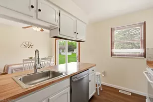 1215 Cherokee Trail, Streetsboro, OH 44241 - Photo 23