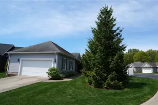 1166 Cobblestone Dr, Tallmadge, OH 44278 - Photo 3