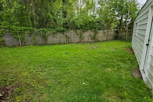 1925 Ridgehill Rd, Loveland, OH 44121 - Photo 7