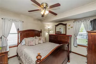 2424 E 30th St, South Lorain, OH 44055 - Photo 23