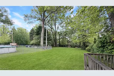 16901 W Park Road, Loveland, OH 44111 - Photo 15