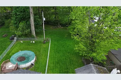 16901 W Park Road, Loveland, OH 44111 - Photo 17
