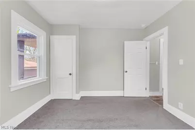 18123 McCracken Road, Maple Heights, OH 44137 - Photo 17