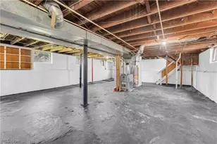 18123 McCracken Rd, Maple Heights, OH 44137 - Photo 25