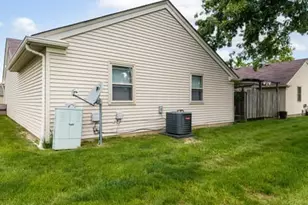 170 Sturbridge Dr, Medina, OH 44256 - Photo 3