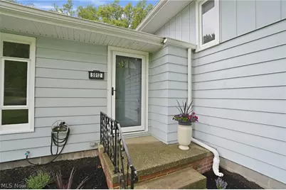5912 Woodward Drive, Akron, OH 44319 - Photo 5