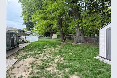 4291 Brendan Lane, North Olmsted, OH 44070 - Photo 17