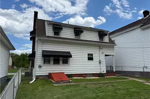 705 Market St, Yorkville, OH 43971 - Photo 5