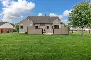 37164 Stone Creek Dr, North Ridgeville, OH 44039 - Photo 37