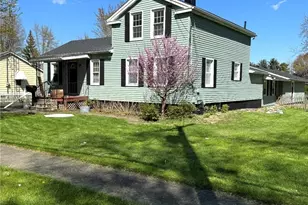 118 East St, Wellington, OH 44090 - Photo 3