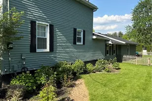118 East St, Wellington, OH 44090 - Photo 7