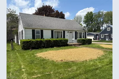 4217 Harrison Avenue NW, Canton, OH 44709 - Photo 1