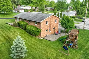 116 Carroll Dr, St Clairsville, OH 43950 - Photo 5
