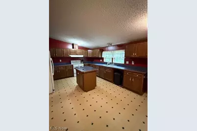 200 Case Street, Newcomerstown, OH 43832 - Photo 15