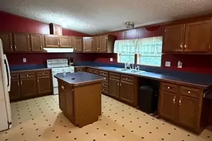 200 Case St, Newcomerstown, OH 43832 - Photo 15