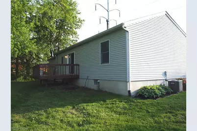 1422 Woodlawn Avenue NW, Canton, OH 44708 - Photo 5