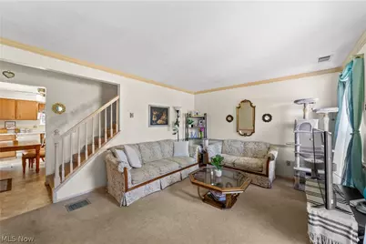 551 Carolyn Drive, Brunswick, OH 44212 - Photo 9