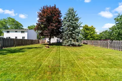 551 Carolyn Drive, Brunswick, OH 44212 - Photo 3
