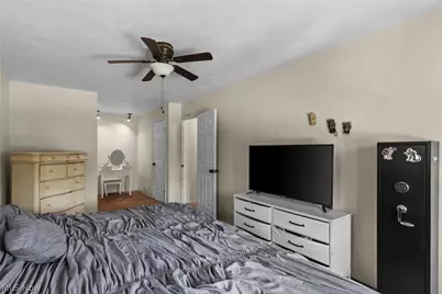 324 Thomas Street, Wintersville, OH 43953 - Photo 17