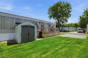 137 Marilyn Dr, Madison, OH 44057 - Photo 3