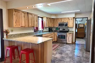 67156 Joella Dr, St Clairsville, OH 43950 - Photo 5