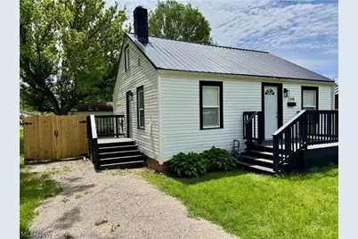 2310 Harmon Street NE, Canton, OH 44705 - Photo 3