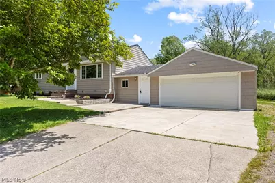 15665 Bennett Road, North Royalton, OH 44133 - Photo 3