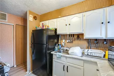 1793 Wakefield Drive, Akron, OH 44320 - Photo 13