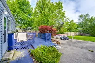 1793 Wakefield Dr, Akron, OH 44320 - Photo 19