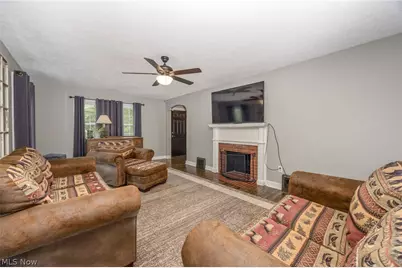 1324 Colegate Drive, Marietta, OH 45750 - Photo 9