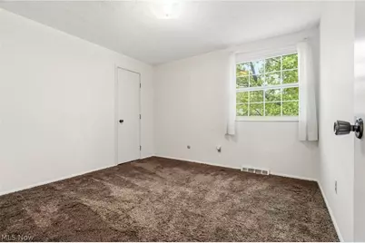 13622 Oakbrook Drive #3622, North Royalton, OH 44133 - Photo 15