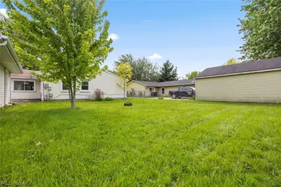 1731 Abbe Road S, Elyria, OH 44035 - Photo 31