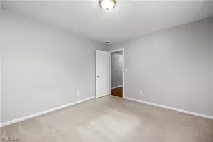 1731 Abbe Rd S, Elyria, OH 44035 - Photo 13