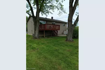 663 Meadowland Drive, Hubbard, OH 44425 - Photo 25