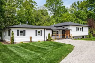 3185 Corvus Dr, Zanesville, OH 43701 - Photo 1