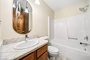 10108 Fair Rd, Strongsville, OH 44149 - Photo 15