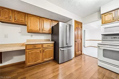 10108 Fair Road, Strongsville, OH 44149 - Photo 7