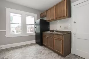 10601 Linnet Ave, Loveland, OH 44111 - Photo 5