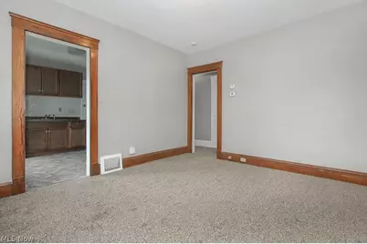 10601 Linnet Avenue, Loveland, OH 44111 - Photo 9