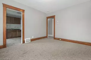 10601 Linnet Ave, Loveland, OH 44111 - Photo 9