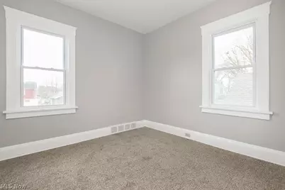 10601 Linnet Avenue, Loveland, OH 44111 - Photo 15