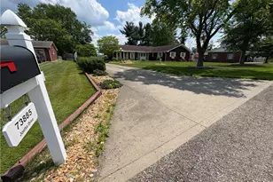 73885 Joetta Dr, Rayland, OH 43943 - Photo 5