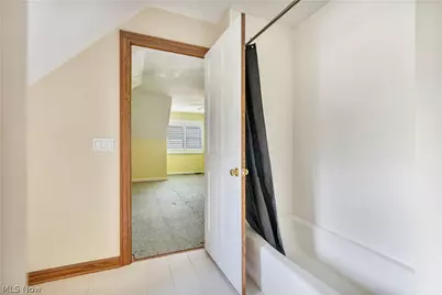 3790 Woodleigh Avenue NW, Canton, OH 44718 - Photo 25
