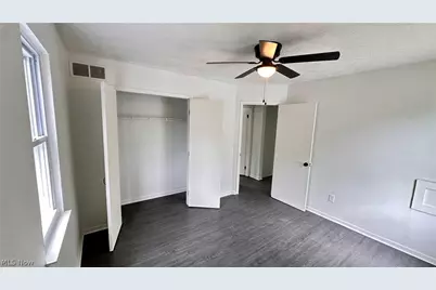 571 E 115th Street, Loveland, OH 44108 - Photo 17