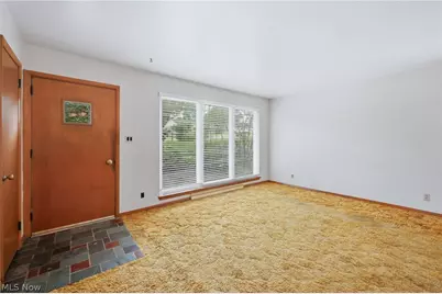 2534 Sierra Drive, Youngstown, OH 44511 - Photo 11