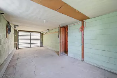 2534 Sierra Drive, Youngstown, OH 44511 - Photo 35