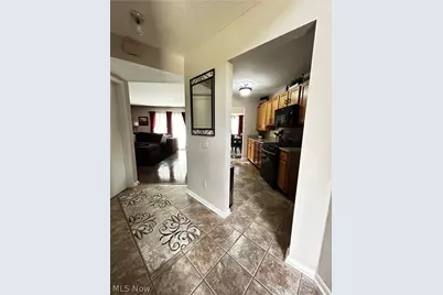 9605 E Idlewood Drive, Twinsburg, OH 44087 - Photo 3