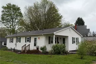 374 Pearl St, Leetonia, OH 44431 - Photo 5